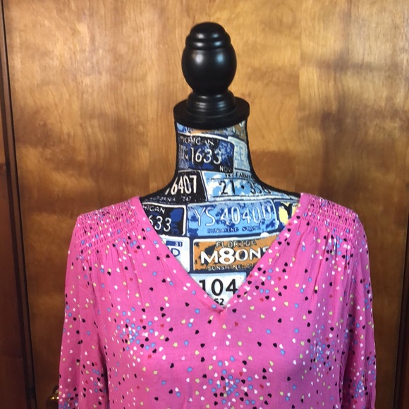 Christian Siriano V Neck Blouse. Medium. Great Condition. - Picture 2 of 6